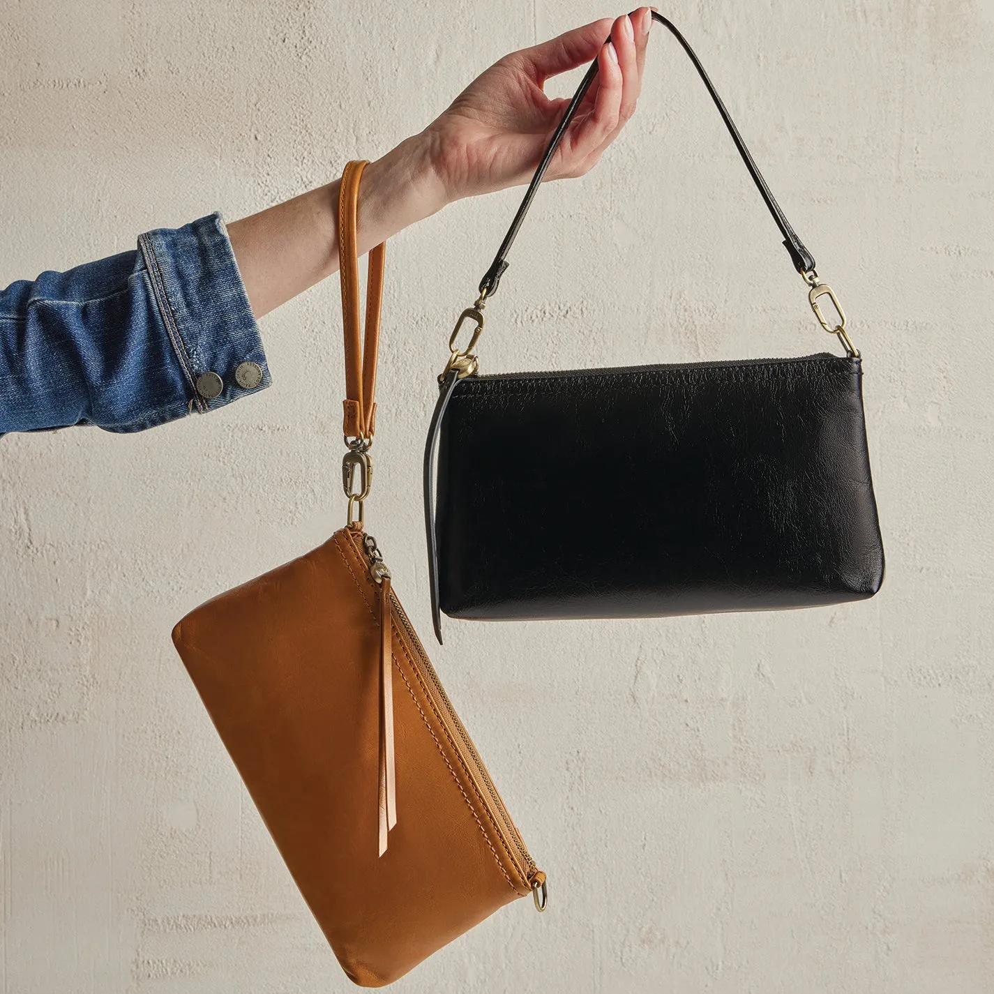 Darcy Crossbody In Polished Leather - Black